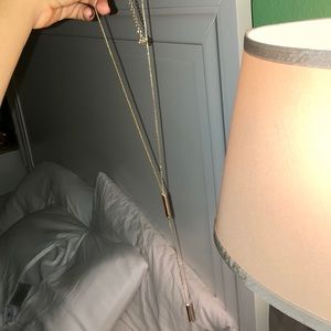 Kendra Scott necklace gold